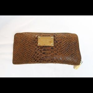 Michael Kors Continental Wallet - Python / Brown